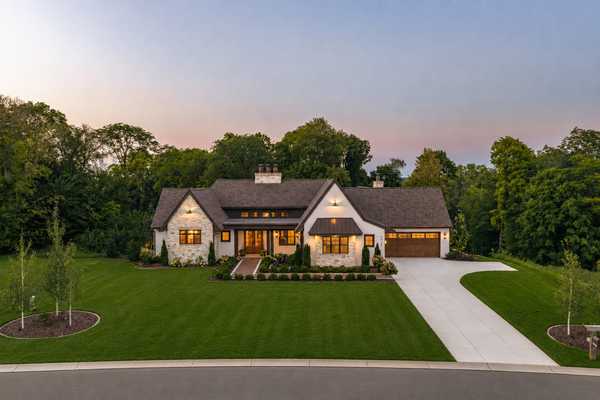 4972 Bridgevine Way, Independence, MN 55359