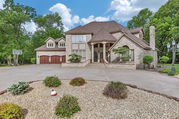 22905 Grovewood LN, Cold Spring, MN 56320