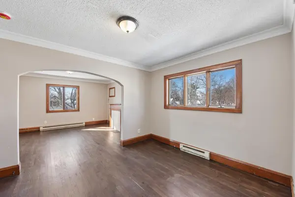 1237 5th ST E, Saint Paul, MN 55106