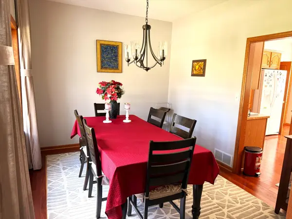 3018 Mayowood Common CIR SW, Rochester, MN 55902