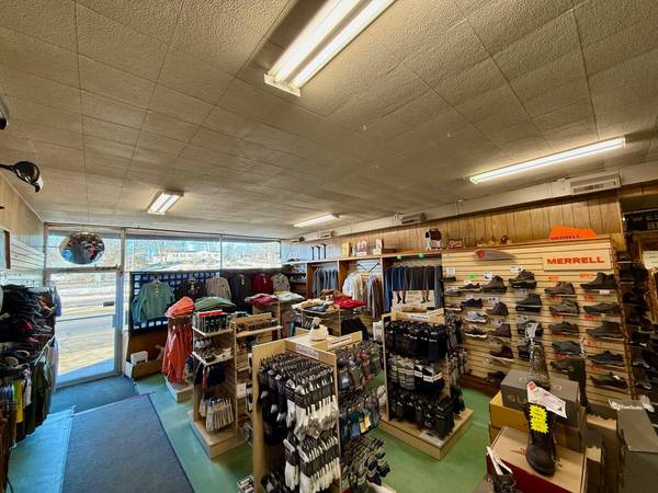 413 Pacific AVE, Randall, MN 56475