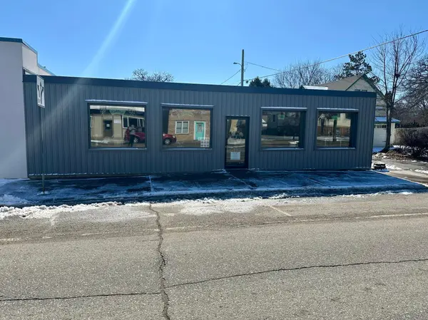 605 1st ST, Princeton, MN 55371
