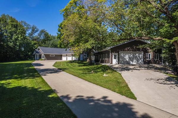 25379 Deerpath LOOP, Pelican Rapids, MN 56572