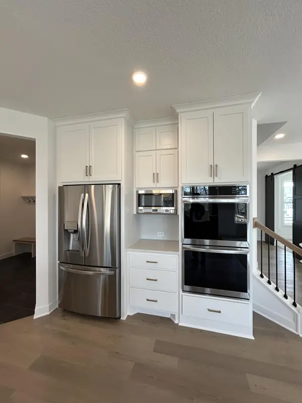 4225 Arbor Bay, Woodbury, MN 55129