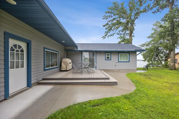 43951 Percheron LOOP, Pelican Rapids, MN 56572