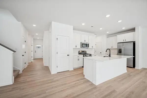 15012 Ardgillan RD, Rosemount, MN 55068