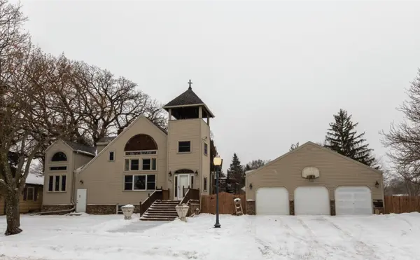 227 W 5th ST, Mankato, MN 56001