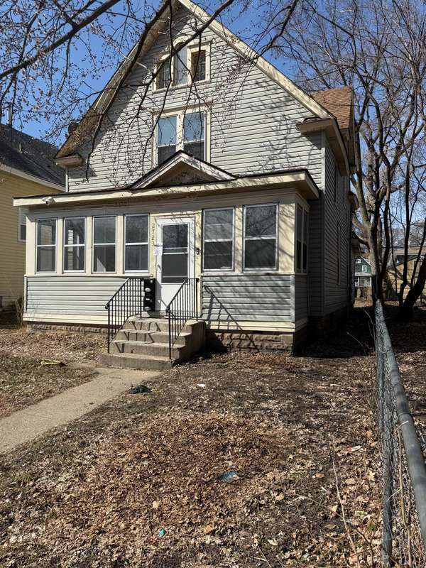 2723 Dupont AVE N, Minneapolis, MN 55411