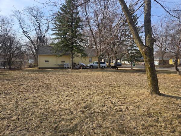 2205 Milo AVE, Albert Lea, MN 56007