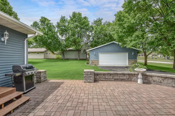 2407 Tranquility DR, Saint Cloud, MN 56301