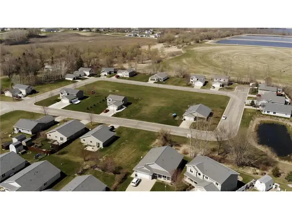 525 Willow AVE, Eden Valley, MN 55329