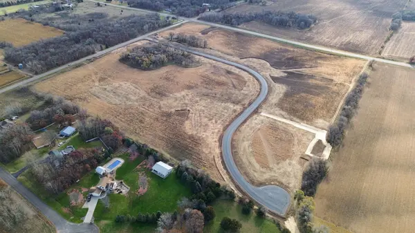 L6 B2 238th Avenue NW, Zimmerman, MN 55398