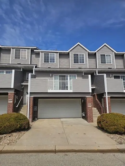 679 Shardlow PL NE, Byron, MN 55920