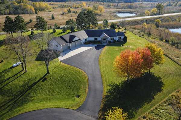 19801 Sundown LN, Glenwood, MN 56334