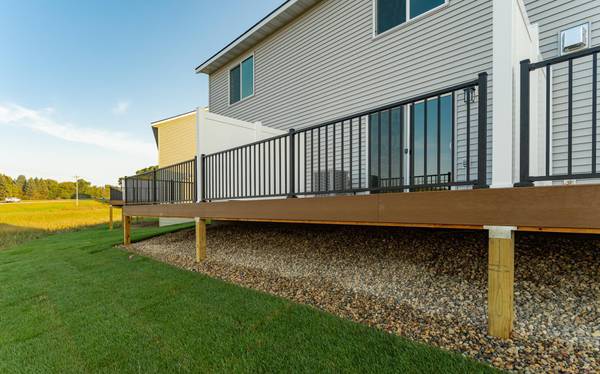 1109 Century Village LN NE, Rochester, MN 55906