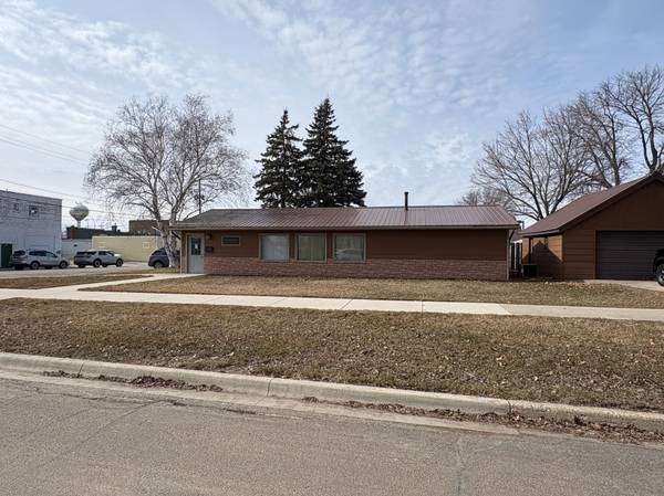 201 12th ST N, Benson, MN 56215