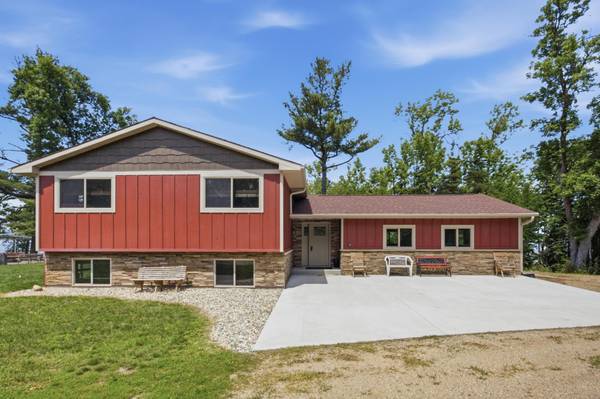 46824 Foss RD, Osage, MN 56570