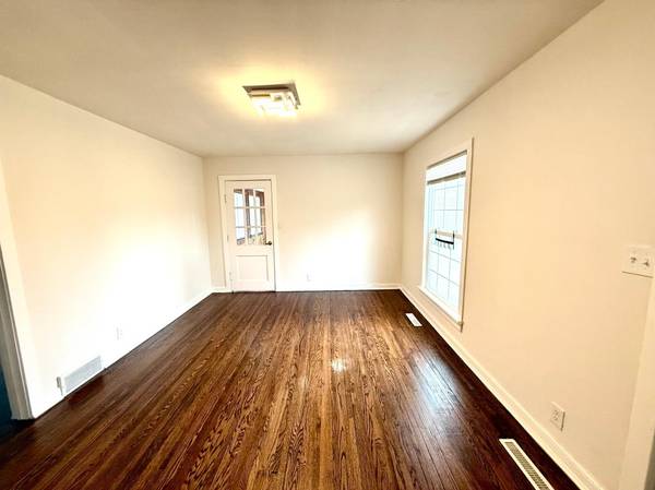 19002 Old Excelsior BLVD, Minnetonka, MN 55345