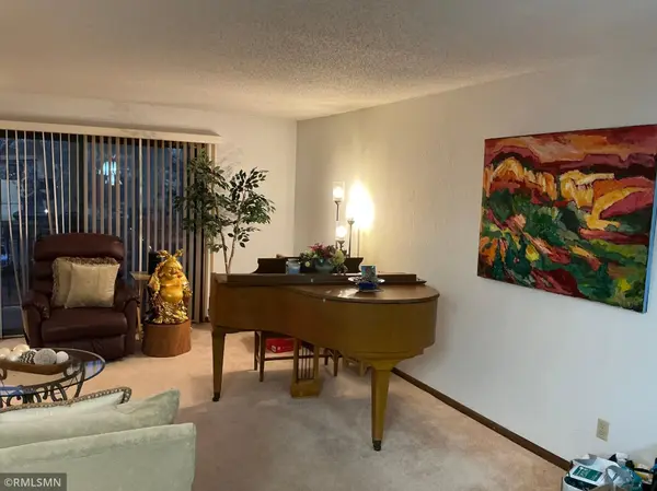 2200 Nevada AVE S #214, Saint Louis Park, MN 55426