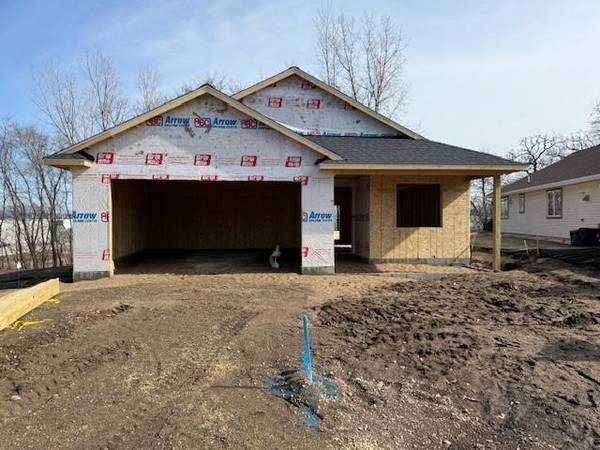 1041 Harvest WAY, Lake City, MN 55041