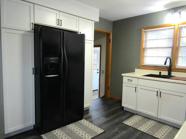 1202 N 5th ST, Montevideo, MN 56265