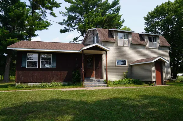 1847 Dubois RD, Webster, WI 54893