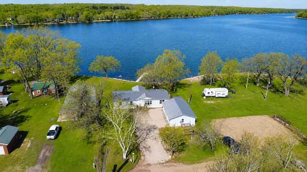 30319 208th AVE, Glenwood, MN 56334