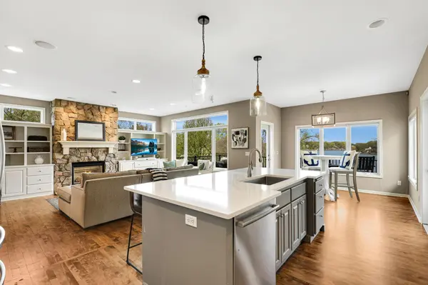 3374 Sycamore TRL SW, Prior Lake, MN 55372