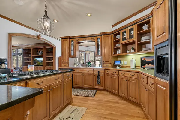 725 Starlight DR, Sartell, MN 56377