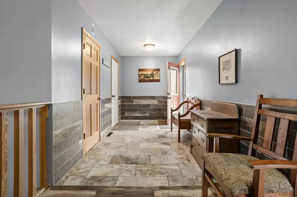 10100 Maple LN, Detroit Lakes, MN 56501