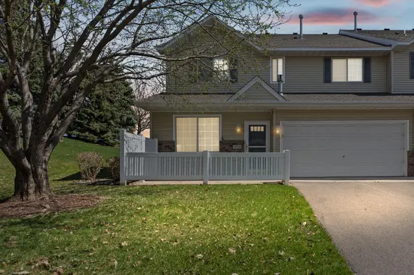 3053 Juniper LN #D, Woodbury, MN 55125