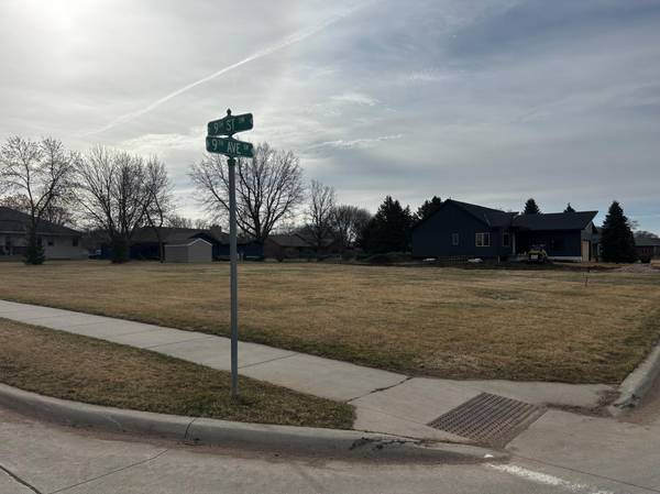 901 9th AVE SW, Pipestone, MN 56164