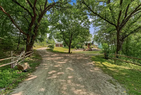 13345 25th AVE NW, Oronoco, MN 55960