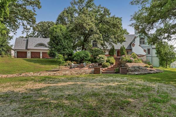 13345 25th AVE NW, Oronoco, MN 55960