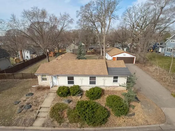 4152 Brunswick Avenue S, Saint Louis Park, MN 55416