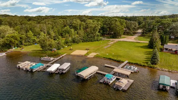 9103 3rd AVE, Pequot Lakes, MN 56472