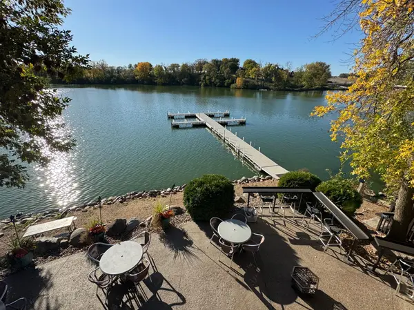 501 & 504 Lake AVE, Fairmont, MN 56031