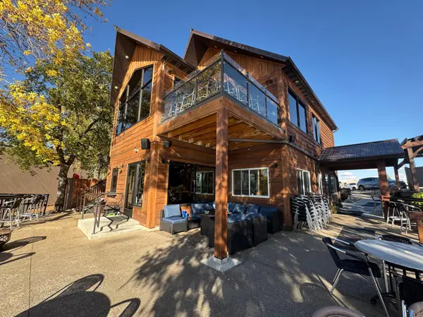 501 & 504 Lake AVE, Fairmont, MN 56031