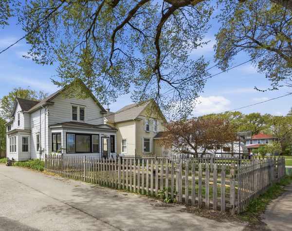 1342 3rd AVE S, Fargo, ND 58103