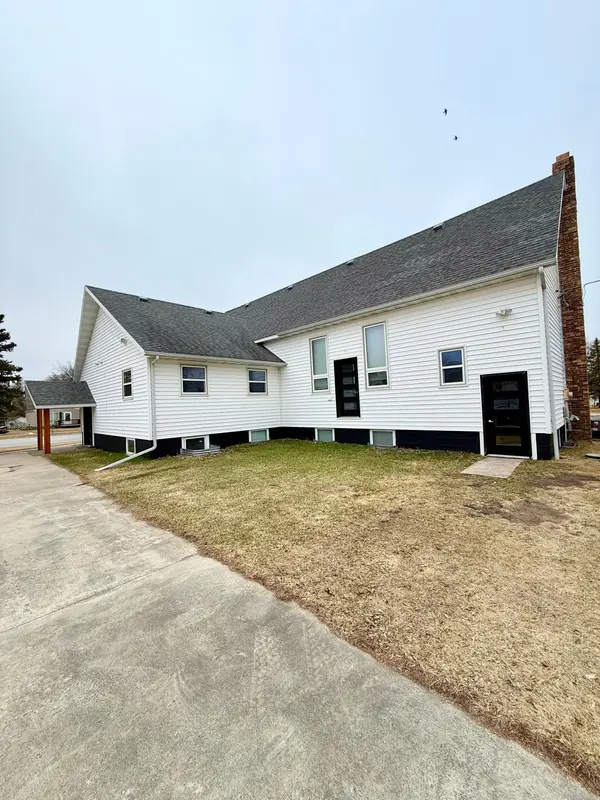 504 Main ST S, Karlstad, MN 56732