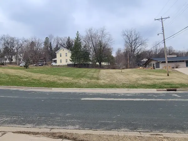 4XX Spring Street, Hastings, MN 55033