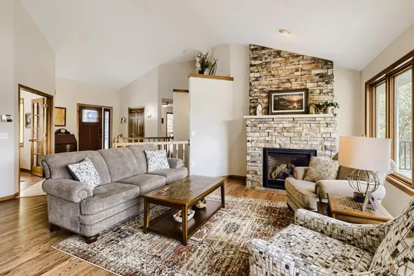 18130 Robinson CIR, Dayton, MN 55327