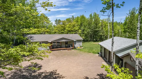 7282 Blackberry LN, Duluth, MN 55803