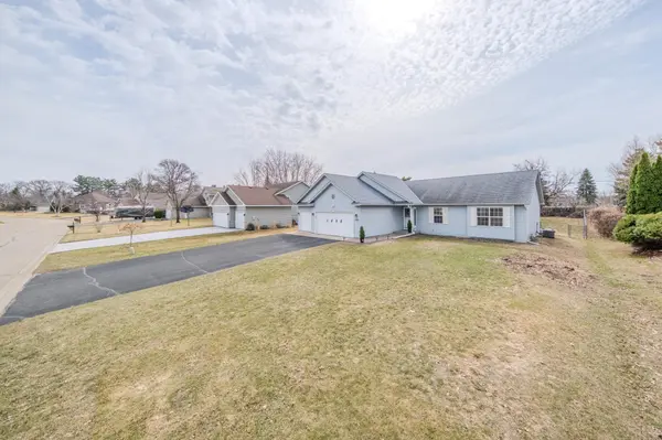 1690 125th LN NE, Blaine, MN 55449