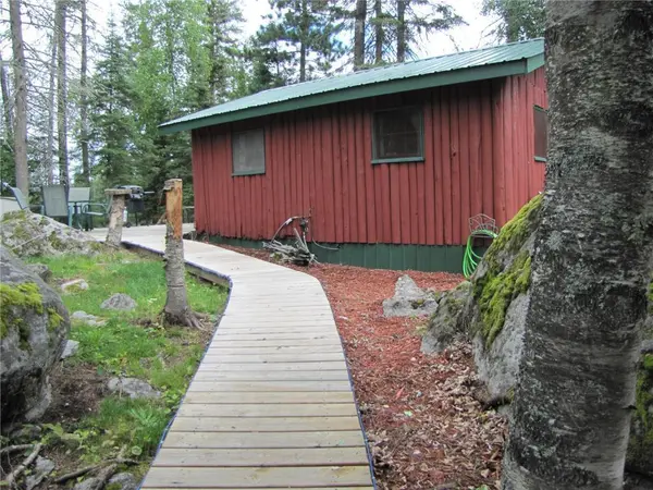 Unit 1 N Kelly Trail, Isabella, MN 55731