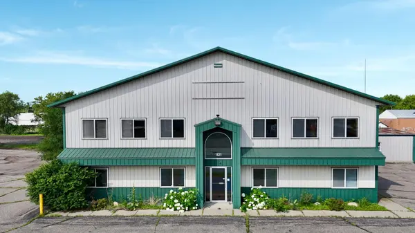 1121 Lincoln AVE, Sauk Rapids, MN 56379
