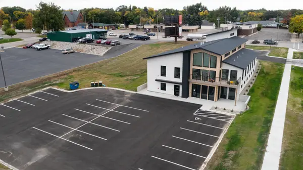403 3rd AVE E #Suite 3, Alexandria, MN 56308