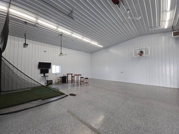 1701 4th AVE NE, Barnesville, MN 56514