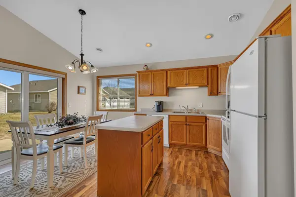 6737 22nd Street LOOP N, Saint Cloud, MN 56303