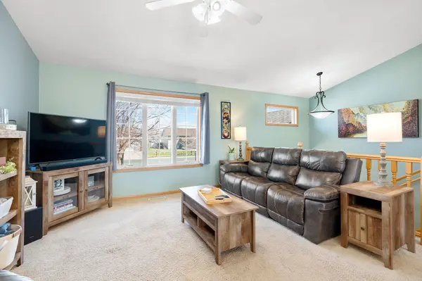 604 St Andrews DR, Mankato, MN 56001
